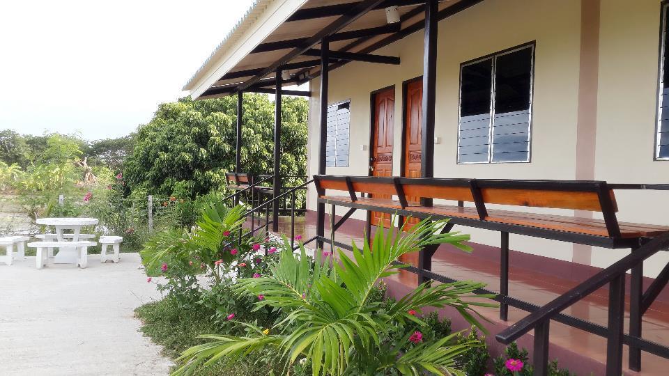 Golden Palm Resort Chiang Mai Exterior photo